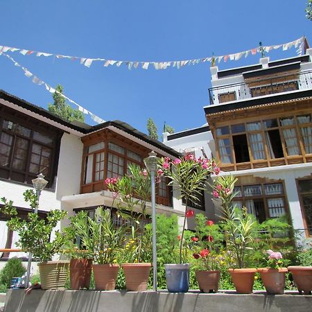 Ashoka Ladakh Hotell Leh Eksteriør bilde