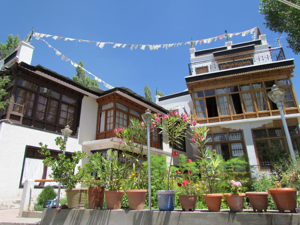 Ashoka Ladakh Hotell Leh Eksteriør bilde