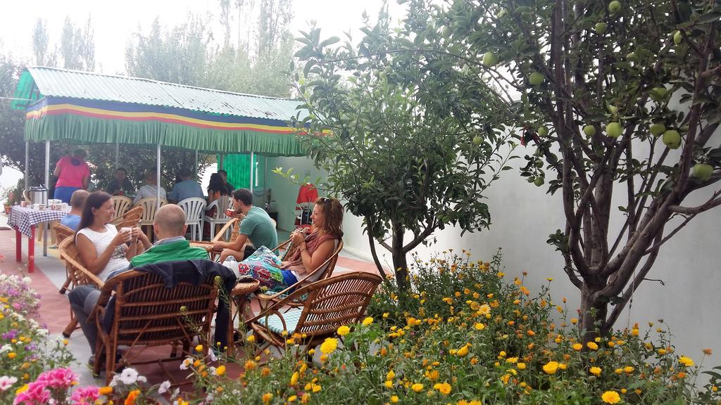 Ashoka Ladakh Hotell Leh Eksteriør bilde